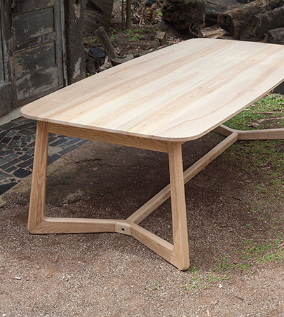 WA1 Dining Table